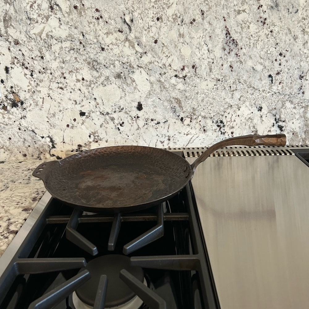 Smithey Farmhouse Skillet